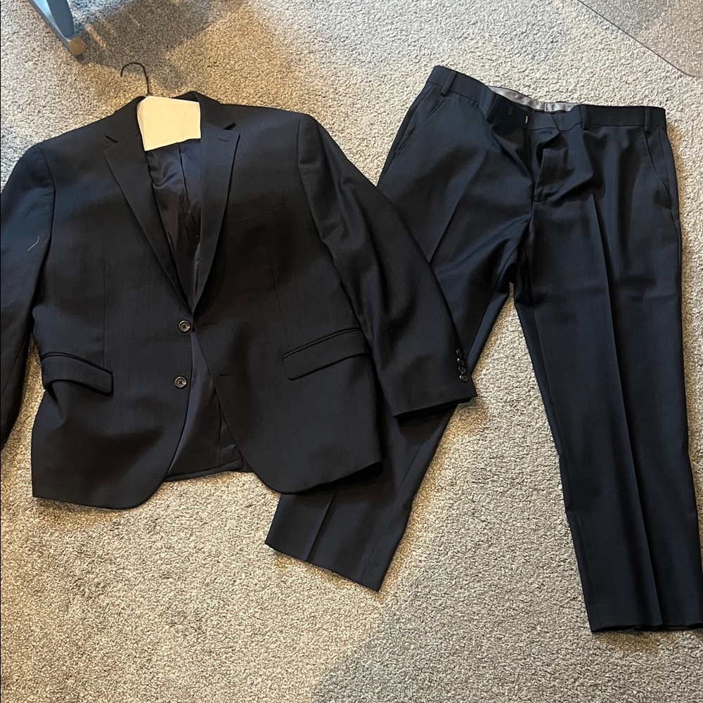 Classic Navy Men's Suit